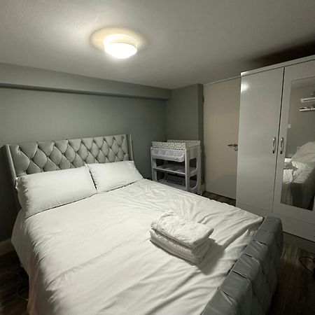 Entire Apartment In Dublin Bagian luar foto